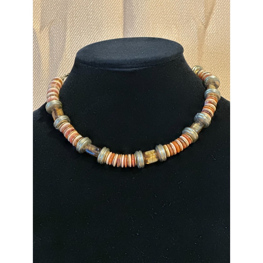 Vintage multicolor necklace.